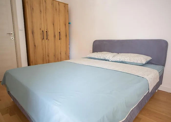 East Side Appartement *